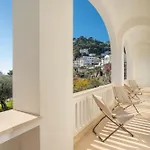 Villa Certis - *